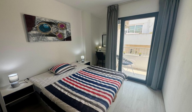 Segunda mano - Apartamento - Torrevieja - CLUB NAUTICO TORREVIEJA