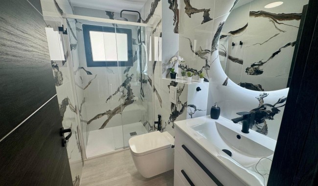 Segunda mano - Apartamento - Torrevieja - CLUB NAUTICO TORREVIEJA