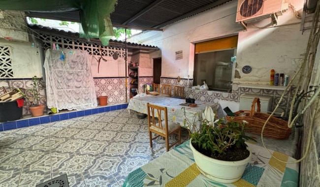 Begagnad - Villa - Benejúzar