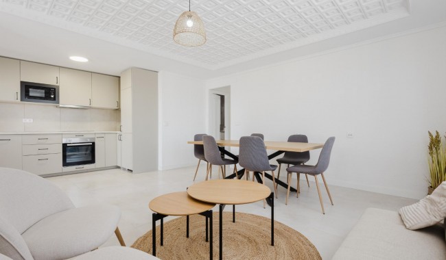 Begagnad - Lägenhet - Torrevieja - Playa de La Acequion