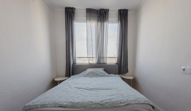 Begagnad - Lägenhet - Torrevieja - Playa de La Acequion