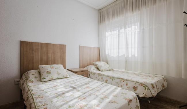 Begagnad - Lägenhet - Torrevieja - Playa de los Naufragos