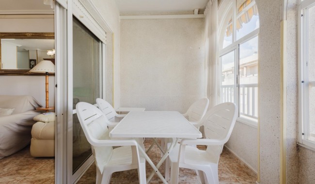 Begagnad - Lägenhet - Torrevieja - Playa de los Naufragos