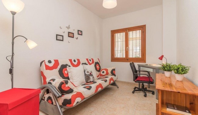 Begagnad - Villa - Orihuela - La Zenia