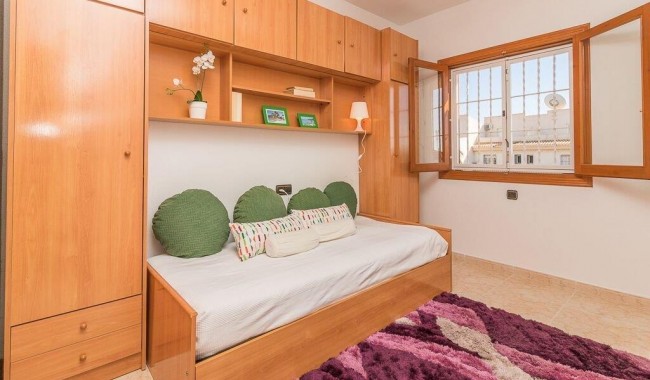 Begagnad - Villa - Orihuela - La Zenia