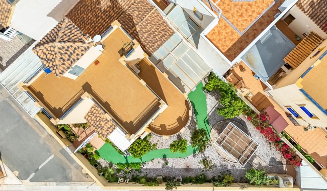 Begagnad - Villa - Orihuela - La Zenia