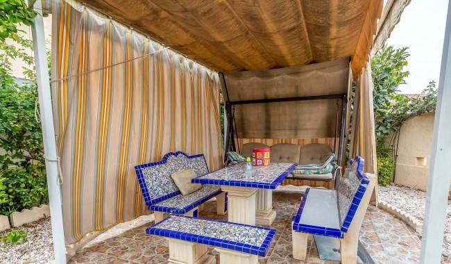 Begagnad - Villa - Orihuela - La Zenia