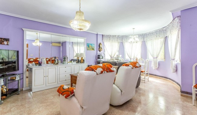 Begagnad - Villa - Orihuela - La Zenia