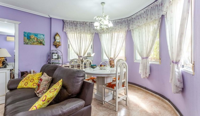 Begagnad - Villa - Orihuela - La Zenia