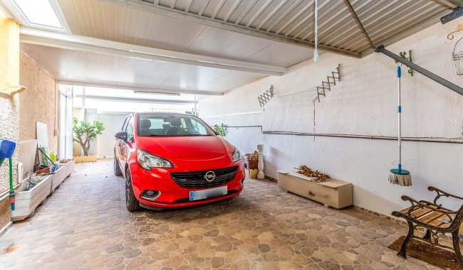 Begagnad - Villa - Orihuela - La Zenia