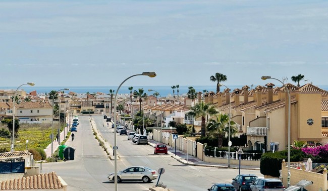 Begagnad - Villa - Orihuela - La Zenia