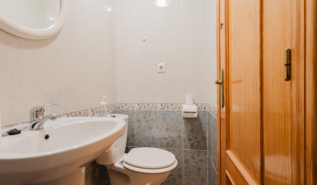 Sprzedaż - Apartament - Torrevieja - Parque de Las Naciones