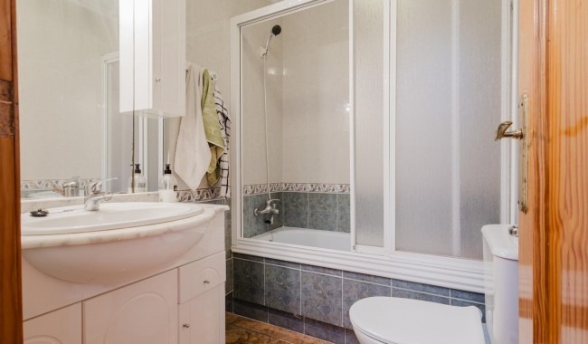 Sprzedaż - Apartament - Torrevieja - Parque de Las Naciones