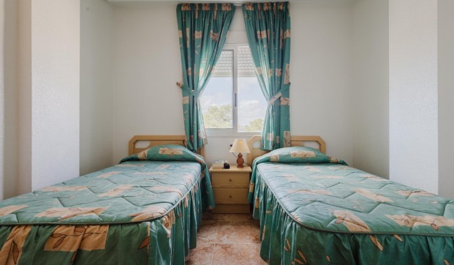 Sprzedaż - Apartament - Torrevieja - Parque de Las Naciones