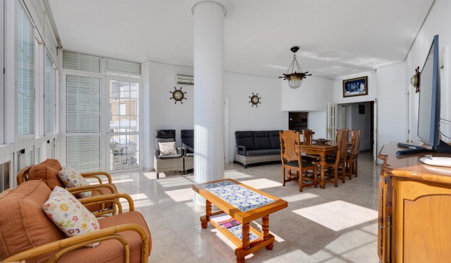 Begagnad - Lägenhet - Torrevieja - Playa de La Acequion