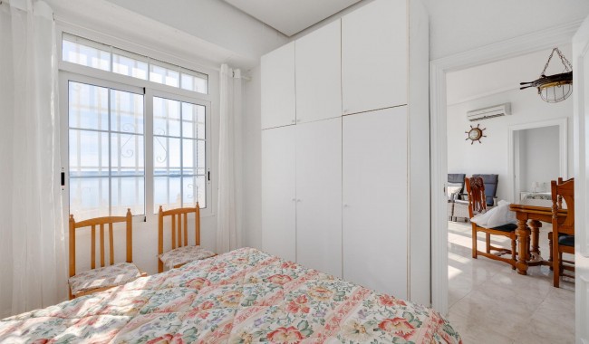 Begagnad - Lägenhet - Torrevieja - Playa de La Acequion