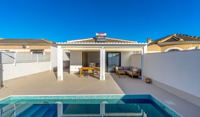 Begagnad - Villa - Torrevieja - San Luis