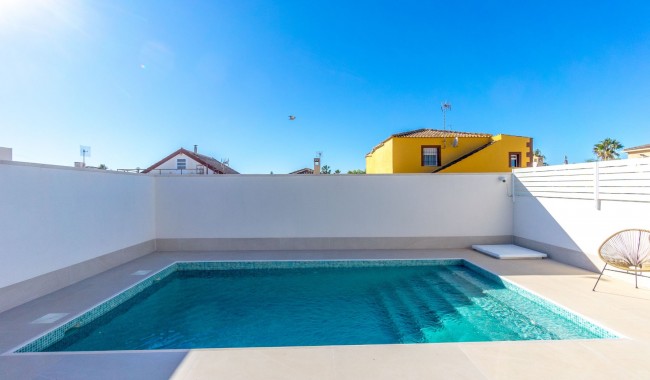 Begagnad - Villa - Torrevieja - San Luis