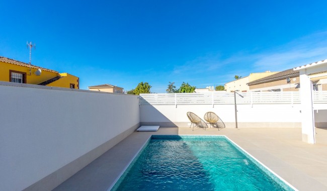 Begagnad - Villa - Torrevieja - San Luis