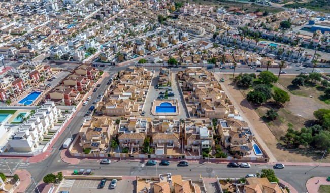 Segunda mano - Apartamento - Torrevieja - Aguas Nuevas