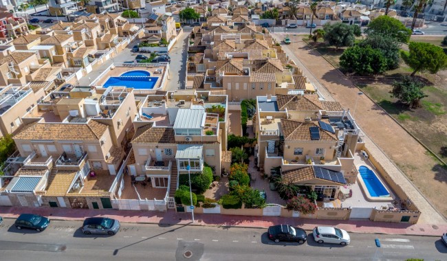 Segunda mano - Apartamento - Torrevieja - Aguas Nuevas