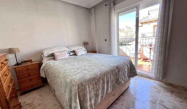 Begagnad - Radhus - Orihuela Costa - La Zenia