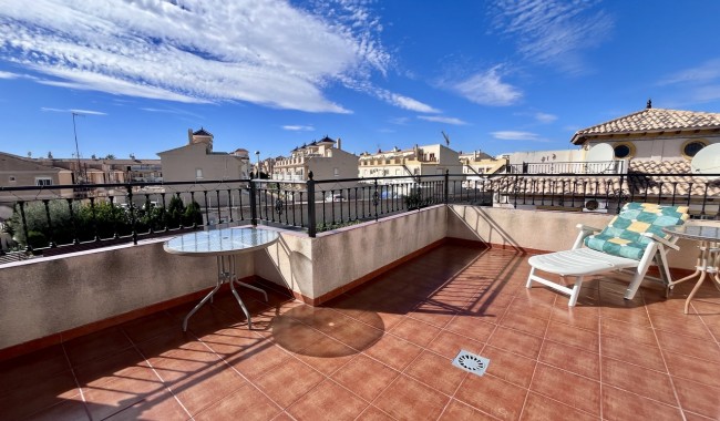 Begagnad - Radhus - Orihuela Costa - La Zenia