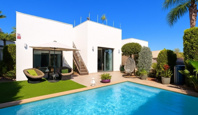 Villa - Begagnad - Benijófar - Benijofar - Village