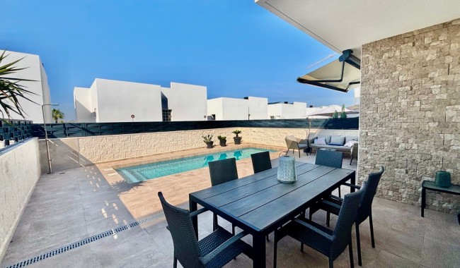 Begagnad - Villa - Benijófar - Benijofar - Village