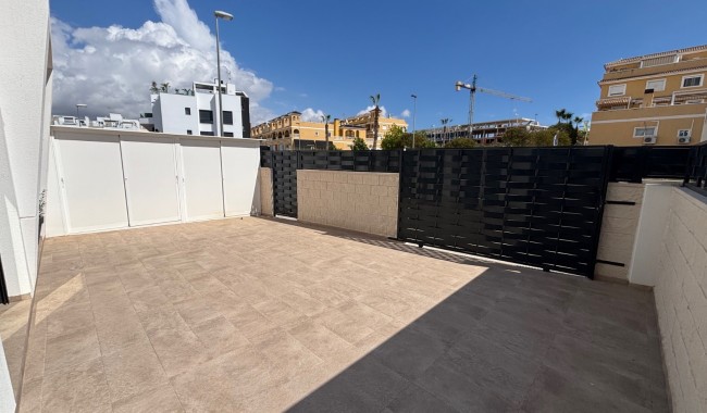 Begagnad - Villa - Benijófar - Benijofar - Village