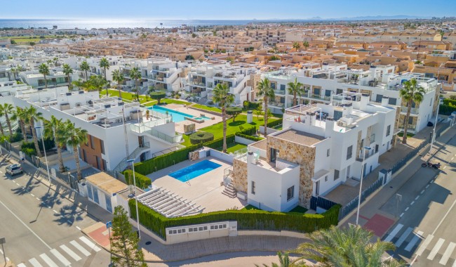 Resale - Townhouse - Torrevieja