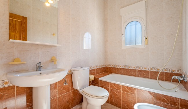 Brukt - Quatro hus - Orihuela - Orihuela Costa