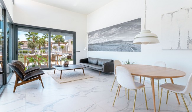 Begagnad - Villa - San Miguel de Salinas