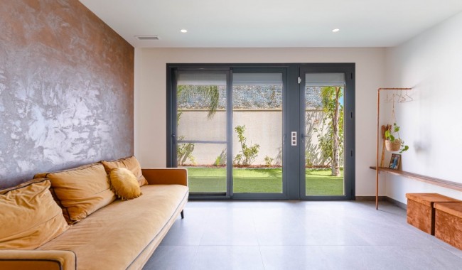 Begagnad - Villa - San Miguel de Salinas