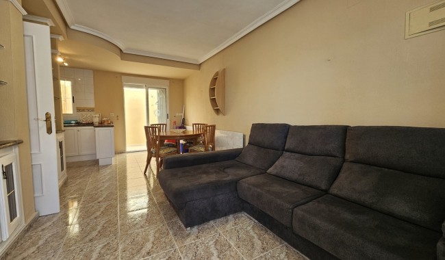 Begagnad - Radhus - Orihuela Costa - La Zenia