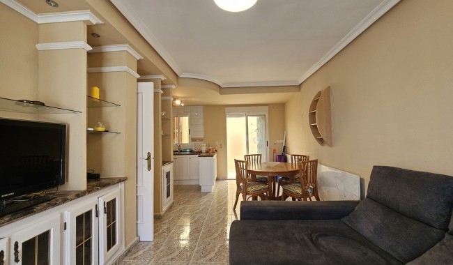 Begagnad - Radhus - Orihuela Costa - La Zenia