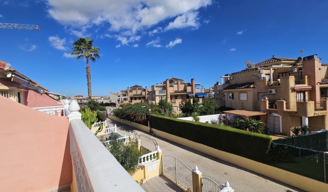 Begagnad - Radhus - Orihuela Costa - La Zenia