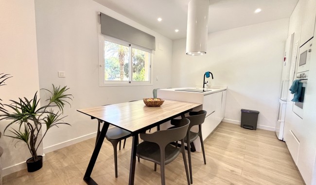 Begagnad - Lägenhet - Torrevieja - La Mata