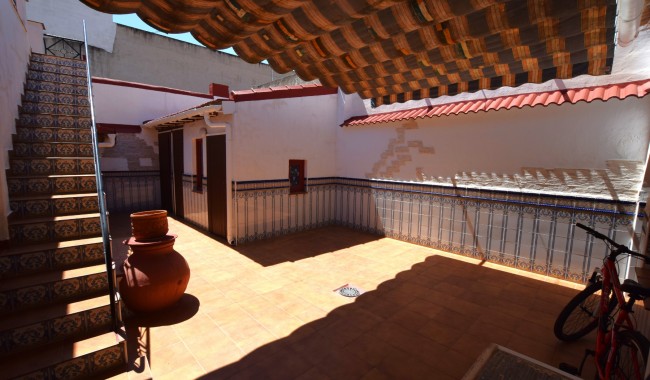 Sprzedaż - Kamienica - Jacarilla