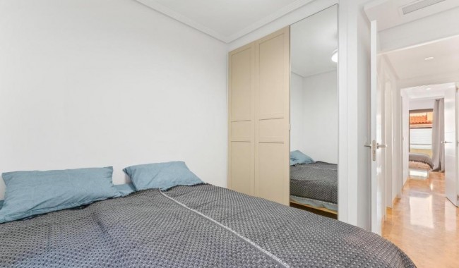 Begagnad - Lägenhet - Torrevieja - Playa del cura