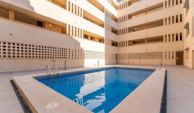 Begagnad - Lägenhet - Torrevieja - Playa del cura