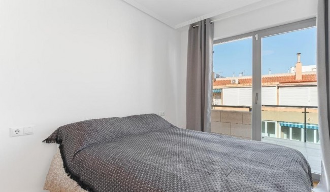 Begagnad - Lägenhet - Torrevieja - Playa del cura