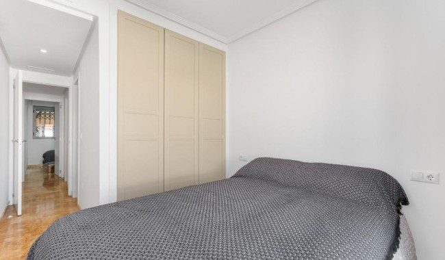 Begagnad - Lägenhet - Torrevieja - Playa del cura