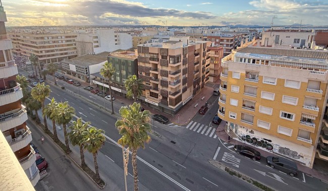 Segunda mano - Apartamento - Torrevieja - Acequion