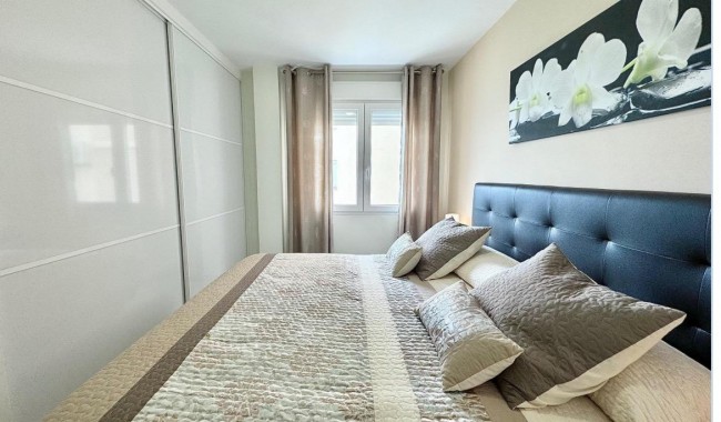 Brukt - Leilighet - Torrevieja - Playa del cura