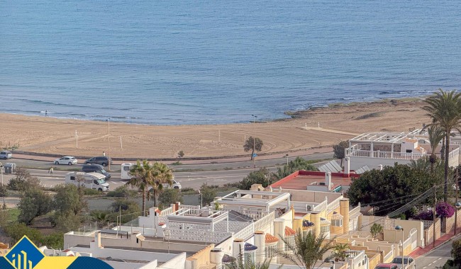 Begagnad - Lägenhet - Torrevieja - Cabo cervera