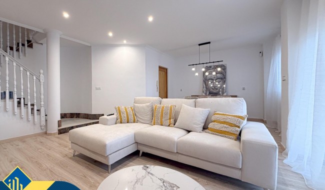 Sprzedaż - Willa - Orihuela - Desamparados-Hurchillo-Torremendo