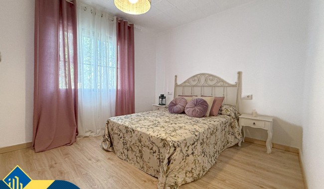 Sprzedaż - Willa - Orihuela - Desamparados-Hurchillo-Torremendo