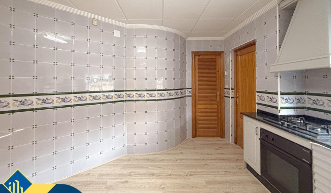 Sprzedaż - Willa - Orihuela - Desamparados-Hurchillo-Torremendo