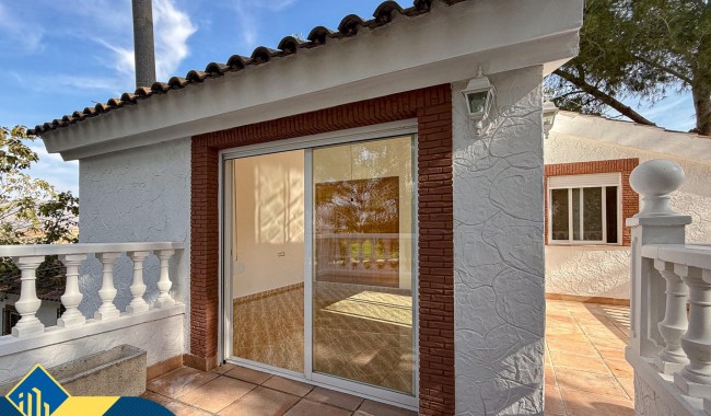 Sprzedaż - Willa - Orihuela - Desamparados-Hurchillo-Torremendo